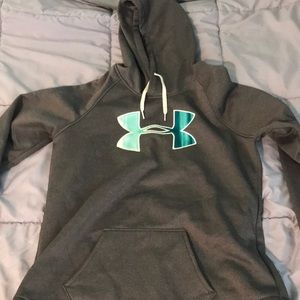 Under armour hooded sweatshirt